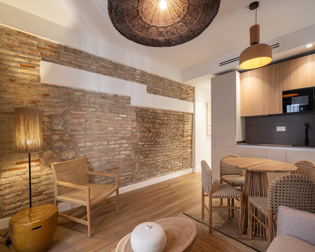 New Apartment, Traditional Touches, Albayzín