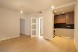 1238, Bright First-Floor Apartment, Albayzín